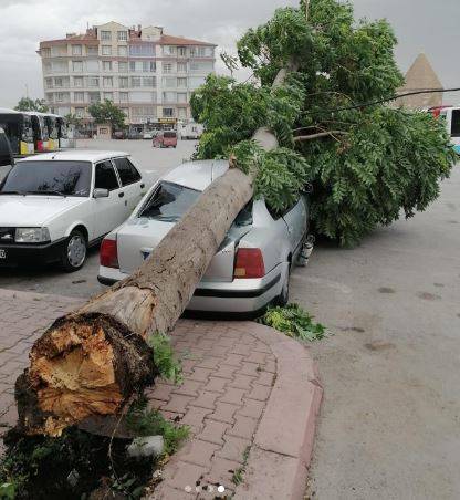 Fırtına Konya’yı böyle yıktı 16